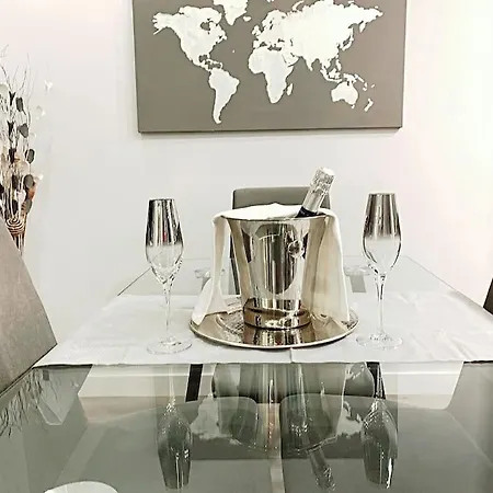 Modern In The Heart Of Puerto Banus! *