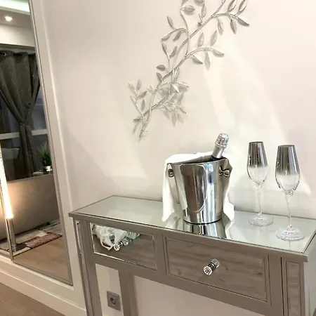 Modern In The Heart Of Puerto Banus!