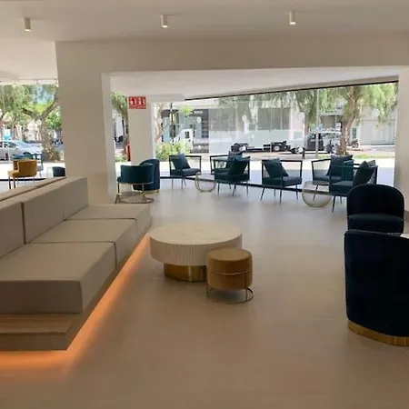 Modern In The Heart Of Puerto Banus! Apartment Marbella