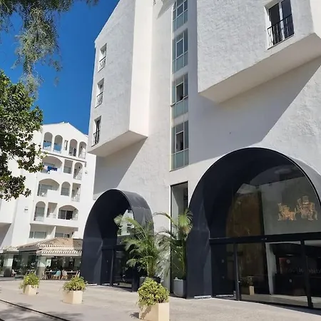Apartment Modern In The Heart Of Puerto Banus! Marbella