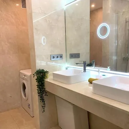 Modern In The Heart Of Puerto Banus! * Marbella