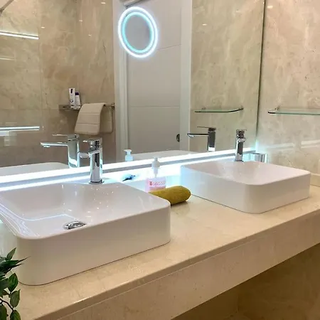 Modern In The Heart Of Puerto Banus! Apartment
